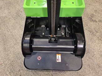Senkrechtlift Hangcha CJD02-AMC1-M1I