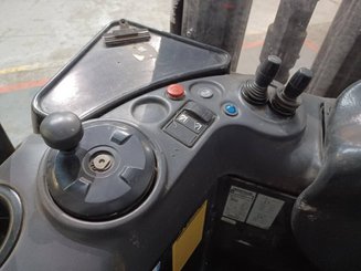 Hochhubwagen Fahrerstand Caterpillar NSR16N