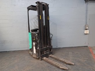 Hochhubwagen Fahrerstand Caterpillar NSR16N