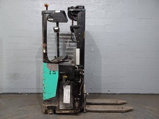 Hochhubwagen Fahrerstand Caterpillar NSR20N