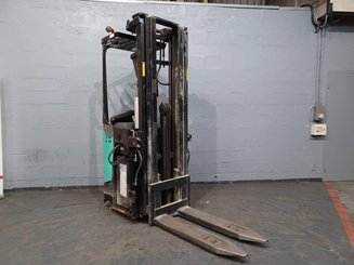 Hochhubwagen Fahrerstand Caterpillar NSR20N