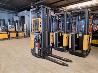 Hochhubwagen Fahrerstand Caterpillar NSR16N