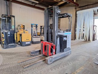 Schubmaststapler Nissan UHD250DTFVRF480