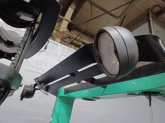 Schubmaststapler Caterpillar NR16N