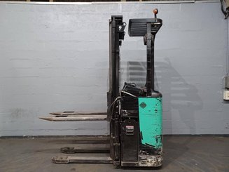 Hochhubwagen Fahrerstand Caterpillar NSR16N