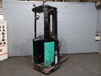 Hochhubwagen Fahrerstand Caterpillar NSR16N