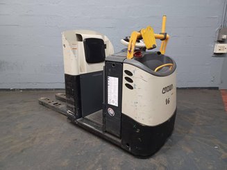 Niederhub-Kommissionierer Crown GPC3020
