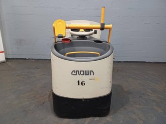 Niederhub-Kommissionierer Crown GPC3020