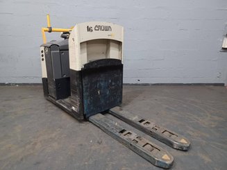 Niederhub-Kommissionierer Crown GPC3020