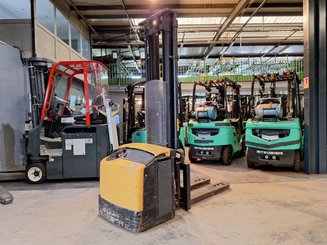 Hochhubwagen mit Deichsel Mitsubishi SBP16N2I