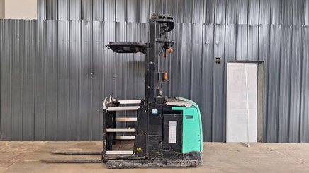 Hochhub-Kommissionierer Caterpillar NOH10N