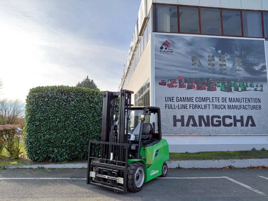 4-Rad Gabelstapler Hangcha AE30-I - 1