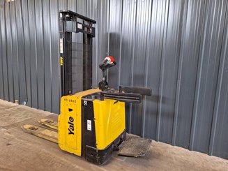 Hochhubwagen Yale MS12X