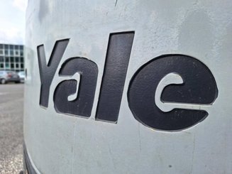 4-Rad Gabelstapler Yale ERP30