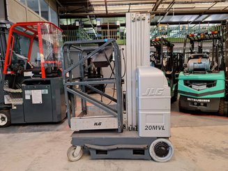Senkrechtlift JLG 20MVL