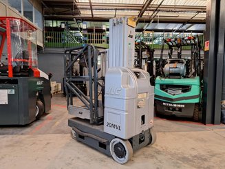 Senkrechtlift JLG 20MVL