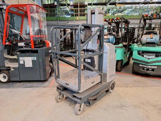 Senkrechtlift JLG 20MVL
