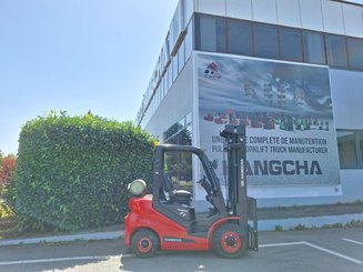 4-Rad Gabelstapler Hangcha XF25G-2