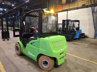 4-Rad Gabelstapler Hangcha XC50i