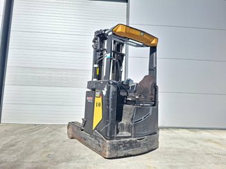 Schubmaststapler Caterpillar NR16N2