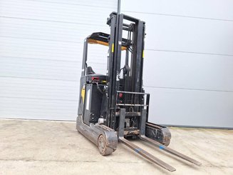 Schubmaststapler Caterpillar NR16N2