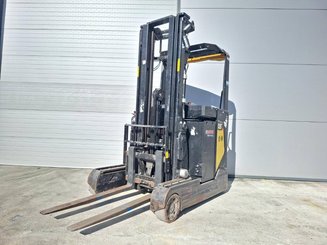 Schubmaststapler Caterpillar NR16N2