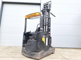 Schubmaststapler Caterpillar NR16N2