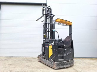 Schubmaststapler Caterpillar NR16N2