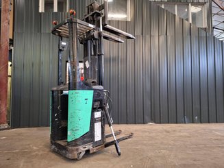 Hochhubwagen Fahrerstand Caterpillar NSR16N
