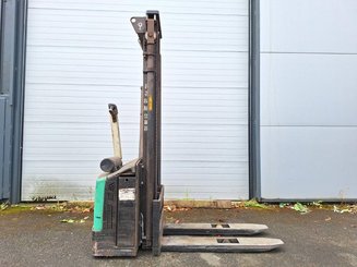Hochhubwagen mit Deichsel Mitsubishi SBP12N