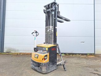 Hochhubwagen mit Deichsel Caterpillar NSP16N2
