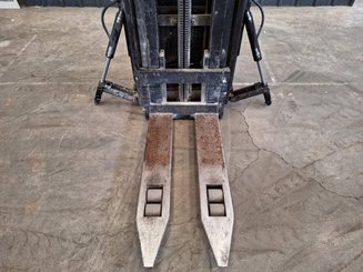Hochhubwagen Fahrerstand Caterpillar NSR20N