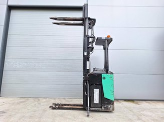 Hochhubwagen Fahrerstand Caterpillar NSR20N
