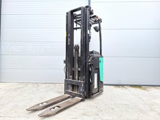 Hochhubwagen Fahrerstand Caterpillar NSR20N