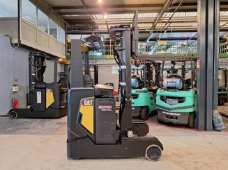 Schubmaststapler Caterpillar NR16N2