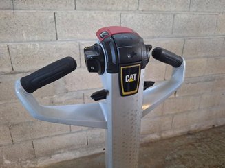 Hochhubwagen mit Deichsel Caterpillar NSP16N2 - 12