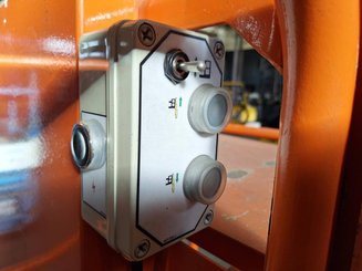 Senkrechtlift JLG TOUCAN DUO