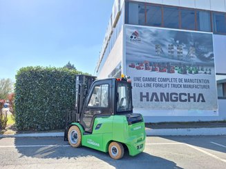 4-Rad Gabelstapler Hangcha AE30-I