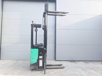 Hochhubwagen Fahrerstand Caterpillar NSR16N