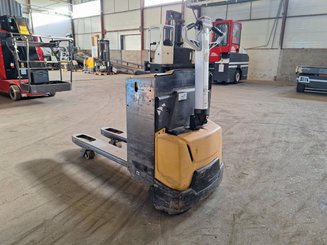 Niederhubwagen mit Deichsel Caterpillar NPP20N