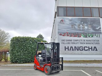 4-Rad Gabelstapler Hangcha XF18G-2