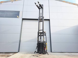 Hochhubwagen Fahrerstand Caterpillar NSR20N