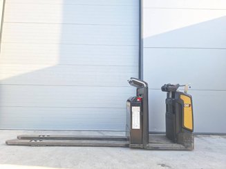 Niederhub-Kommissionierer Caterpillar N020NE