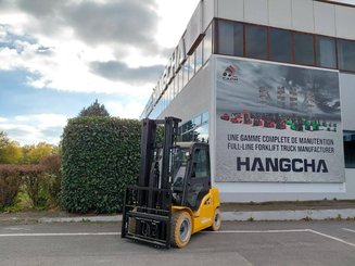 4-Rad Gabelstapler Hangcha XE30i (CPD30-XEY2-SI)
