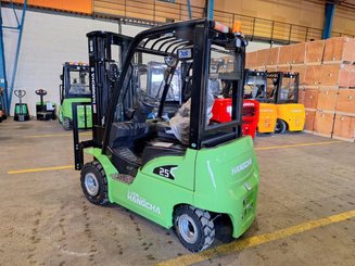4-Rad Gabelstapler Hangcha XC25i