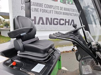 4-Rad Gabelstapler Hangcha AE30-I - 12
