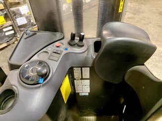 Hochhubwagen Fahrerstand Caterpillar NSR20N