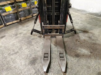 Hochhubwagen Fahrerstand Caterpillar NSR20N