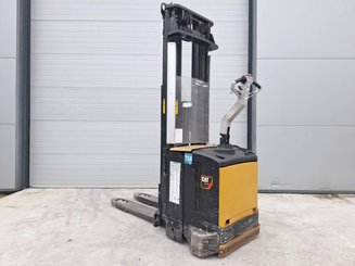 Hochhubwagen mit Deichsel Caterpillar NSV16Ni