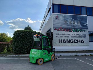 4-Rad Gabelstapler Hangcha XC25i